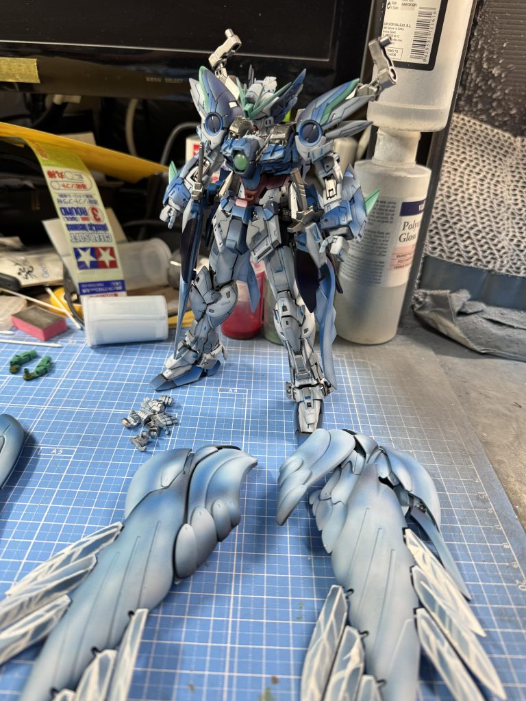 背景きったないけど、羽なし