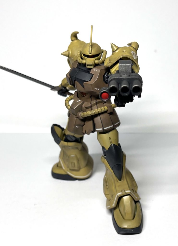 HG グフカスタム–3枚目/制作者：ちあさプラ