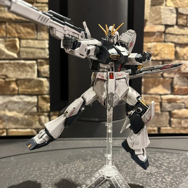 EG 1/144 νガンダム