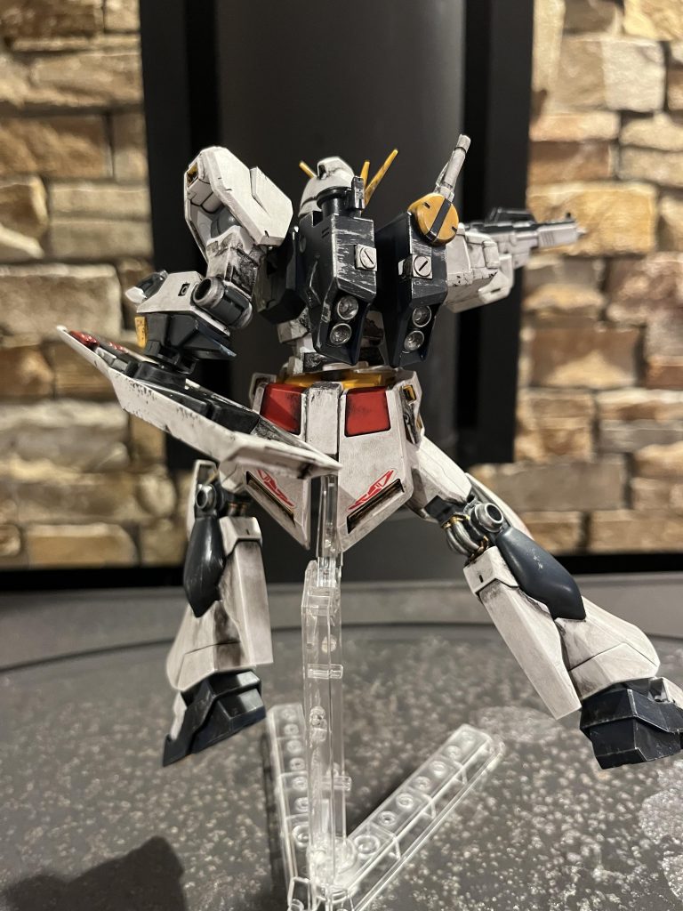 バックショットはこんな感じです！今回デカールは、キット付属のものと今話題のseriaに売っているデカールをのみを使用して制作しました(*´ω`*)