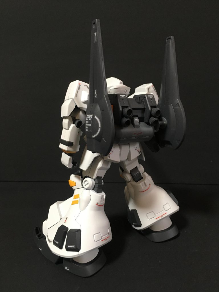 バックパックはゼクアイン用を使用しています。