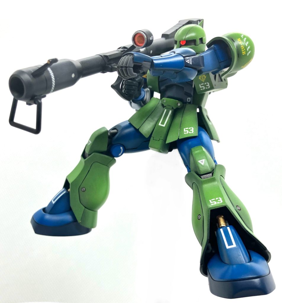 ジャイアントバズを構えて。