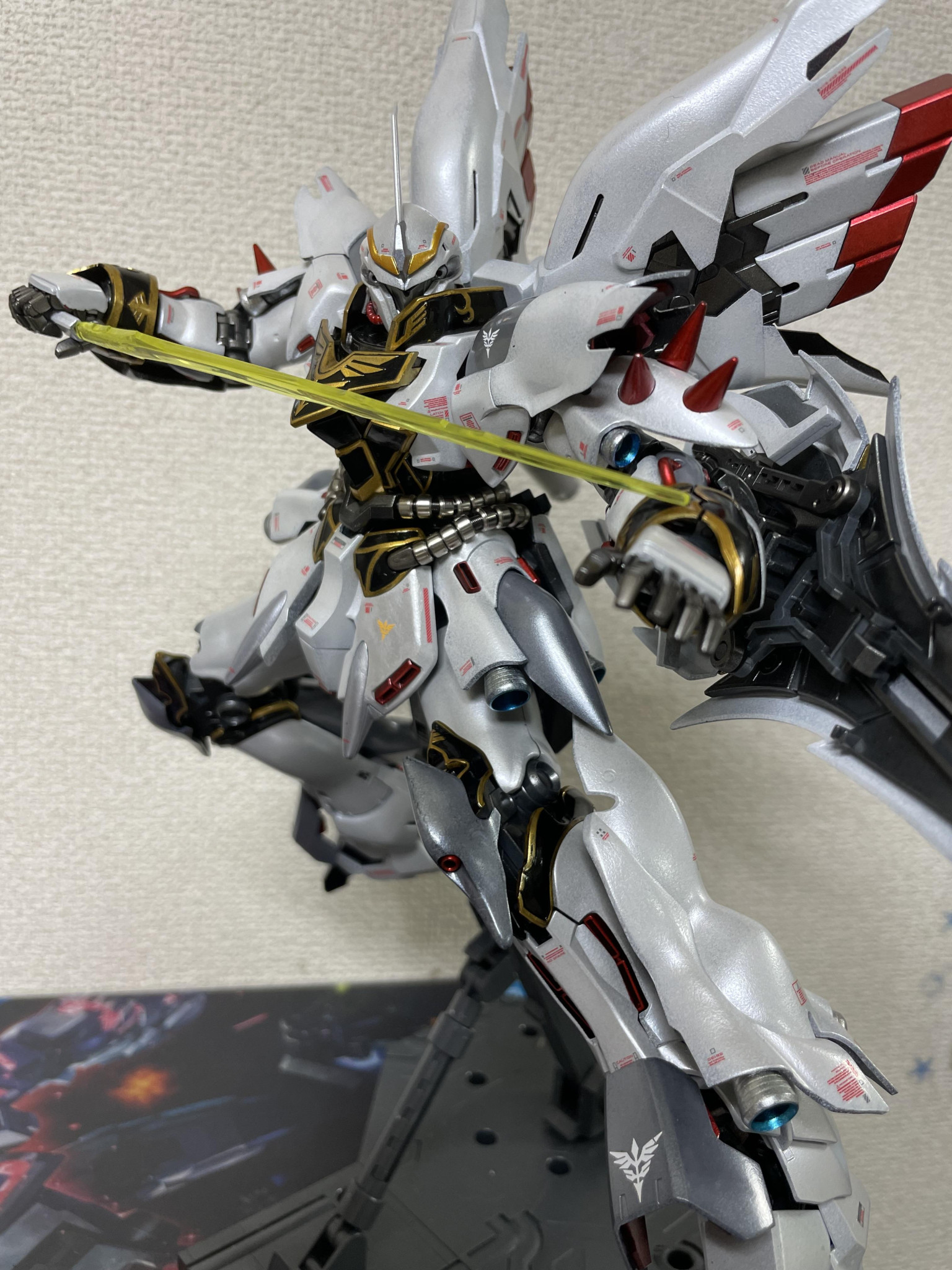 MGシナンジュ パールホワイト仕様｜どヘルニア・マックス・ウェルさんのガンプラ作品｜GUNSTA（ガンスタ）