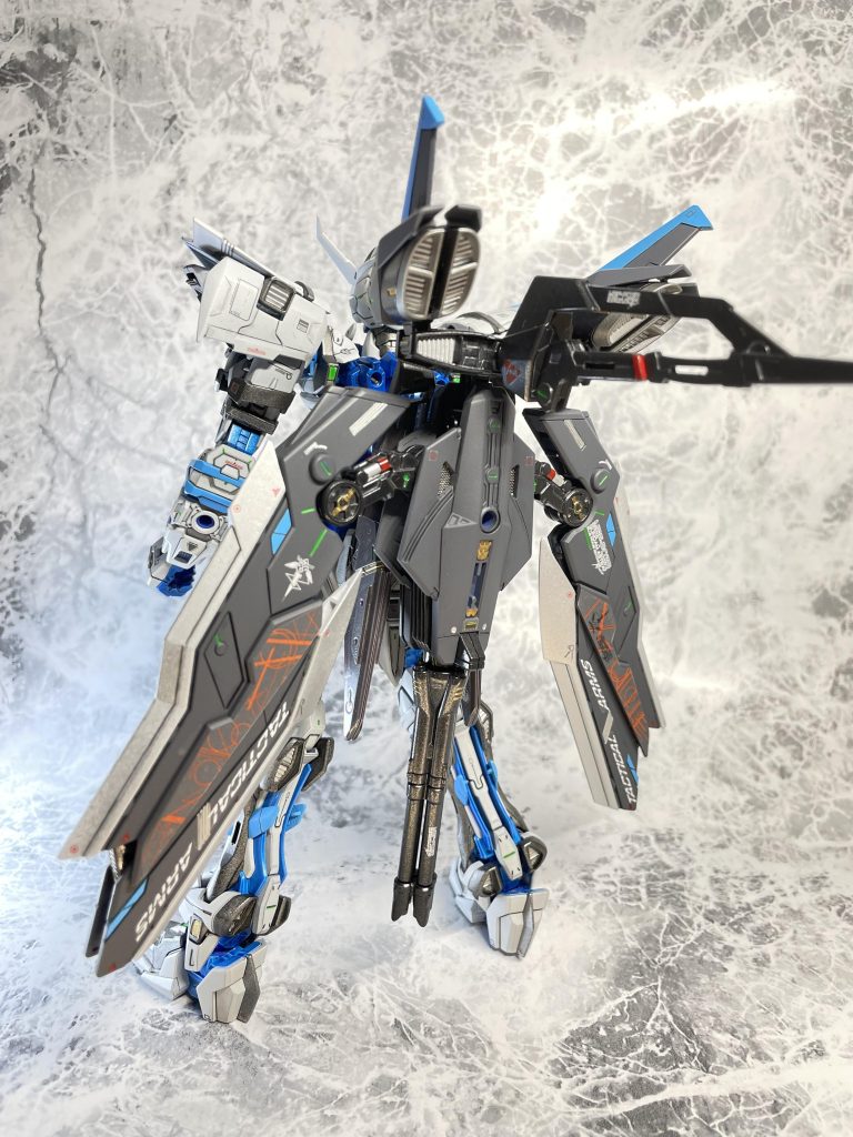 ブルーフレーム–2枚目/制作者:genzo06