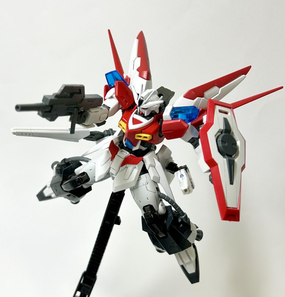 ビームマシンガン&ヴェスバーは、初代トーレントガンダムからの流用武装。何だか感慨深いです。