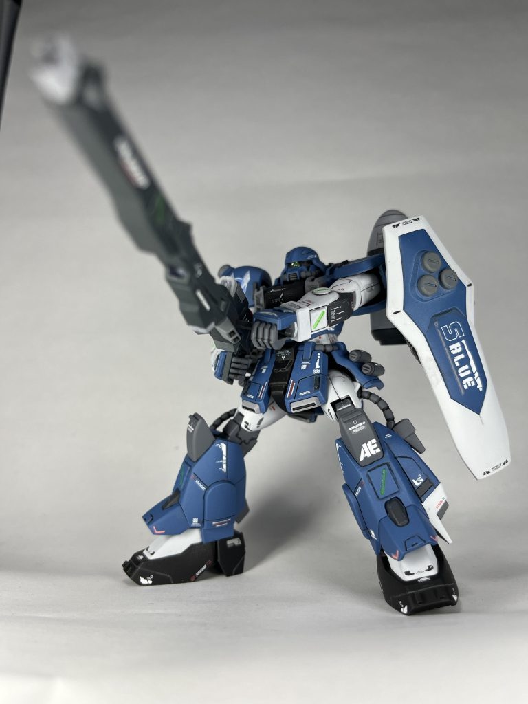 <仕様カラー>・東雲ブルー・クレオスニュートラルグレー・クレオスガンダムホワイト・クレオスブラック・TAMIYAジャーマングレー・ガイアノーツ蛍光グリーン