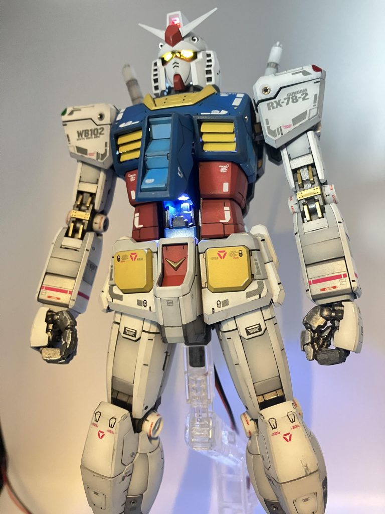 <LED埋込>②頭部メインカメラ③アイ④胸部ダクト⑤コックピット