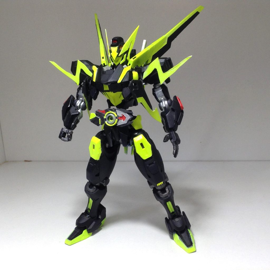 ビットオンフォームSHの頭部追加パーツのヘッドギアがまさかの破損！ ただ直すのもなぁ…というわけで余ったルブリスの頭部や改修型のパーツを改造してよりシャイニングホッパーっぽくしてみました　