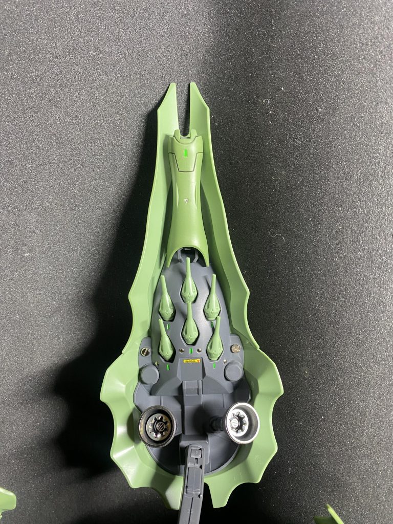 バインダーの中を少し頑張りましたがファンネルはそのまま