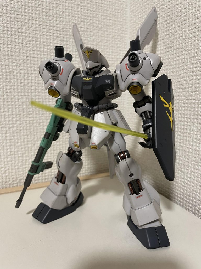 部分塗装と軽めのウェザリングで仕上げました。まさか小説にしか登場しないマイナー機までキット化されるとは‥。イイ時代になりましたね🤤