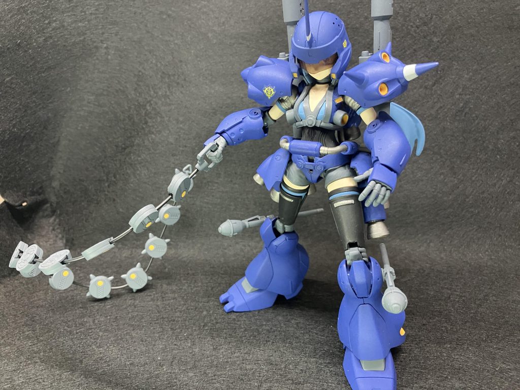 ちょっとだけポーズ、チェーンマインです心が折れなければもっと細かく塗りたかった武装の一つです。数の暴力に勝てませんでした…