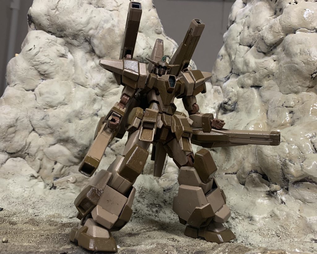 迷彩デカールなしの時はぶっちゃけうんこみたいとか思っておりました。ここからいい感じに塗装やデカールワークできました