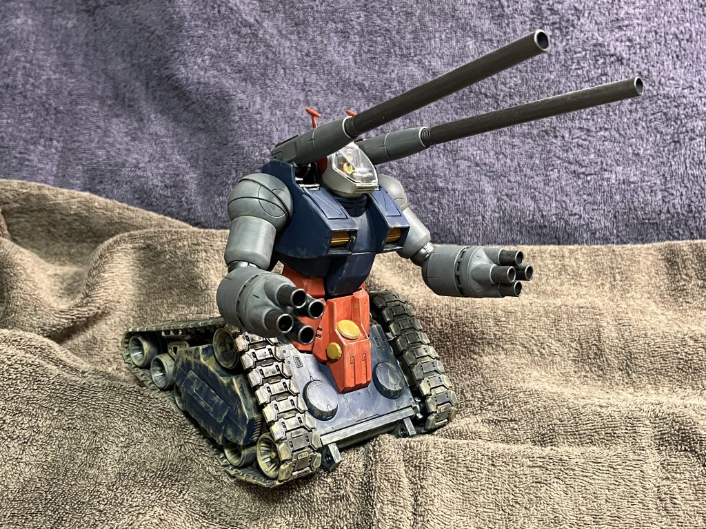 いつも通りのシタデルカラー仕上げにシタデルカラーでドライブラシをちゃちゃっと。