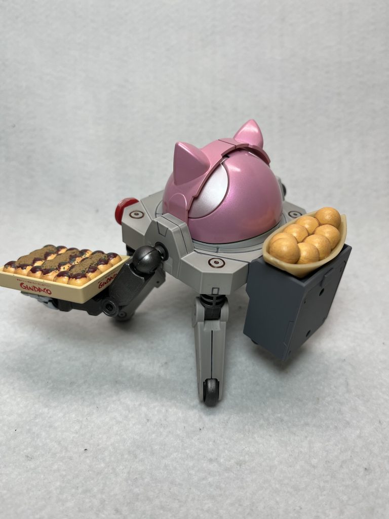 後ろにはソース待ちが乗っかってます