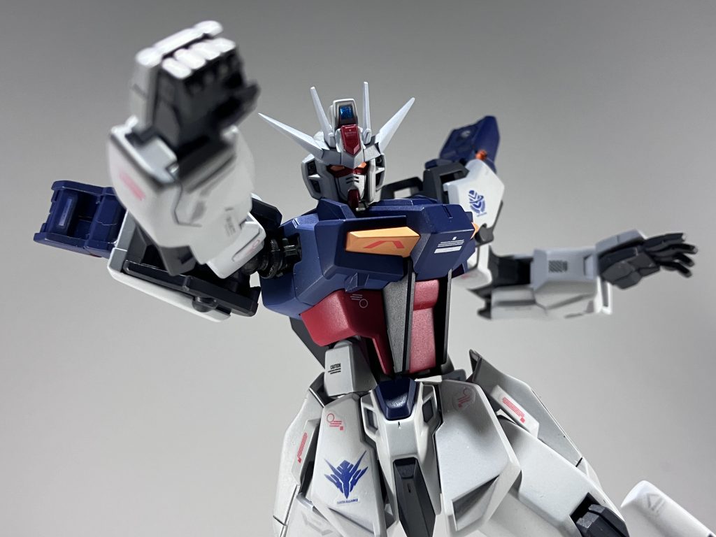 武器がないのでとりあえずジンを殴った時のやつをイメージストライクって顔イケメンですよね。