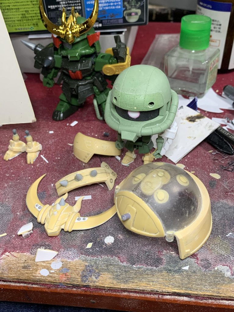 カブトはガチャカプセルです。