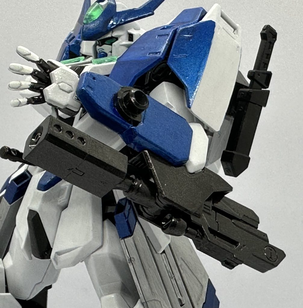 バスター要素としてガンランチャーを左腕に装備様々な弾種を選択して発射可能ホントはライトニングストライクみたいな機構付けたら面白いかなと思ってたけど難し過ぎたので断念…