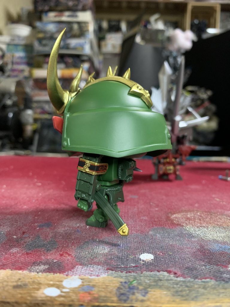 武者形態のうしろ