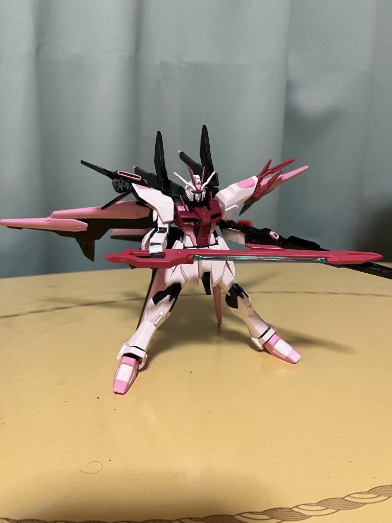 ガンダムパーフェクトストライクフリーダムルージュ–2枚目/制作者：アッキー