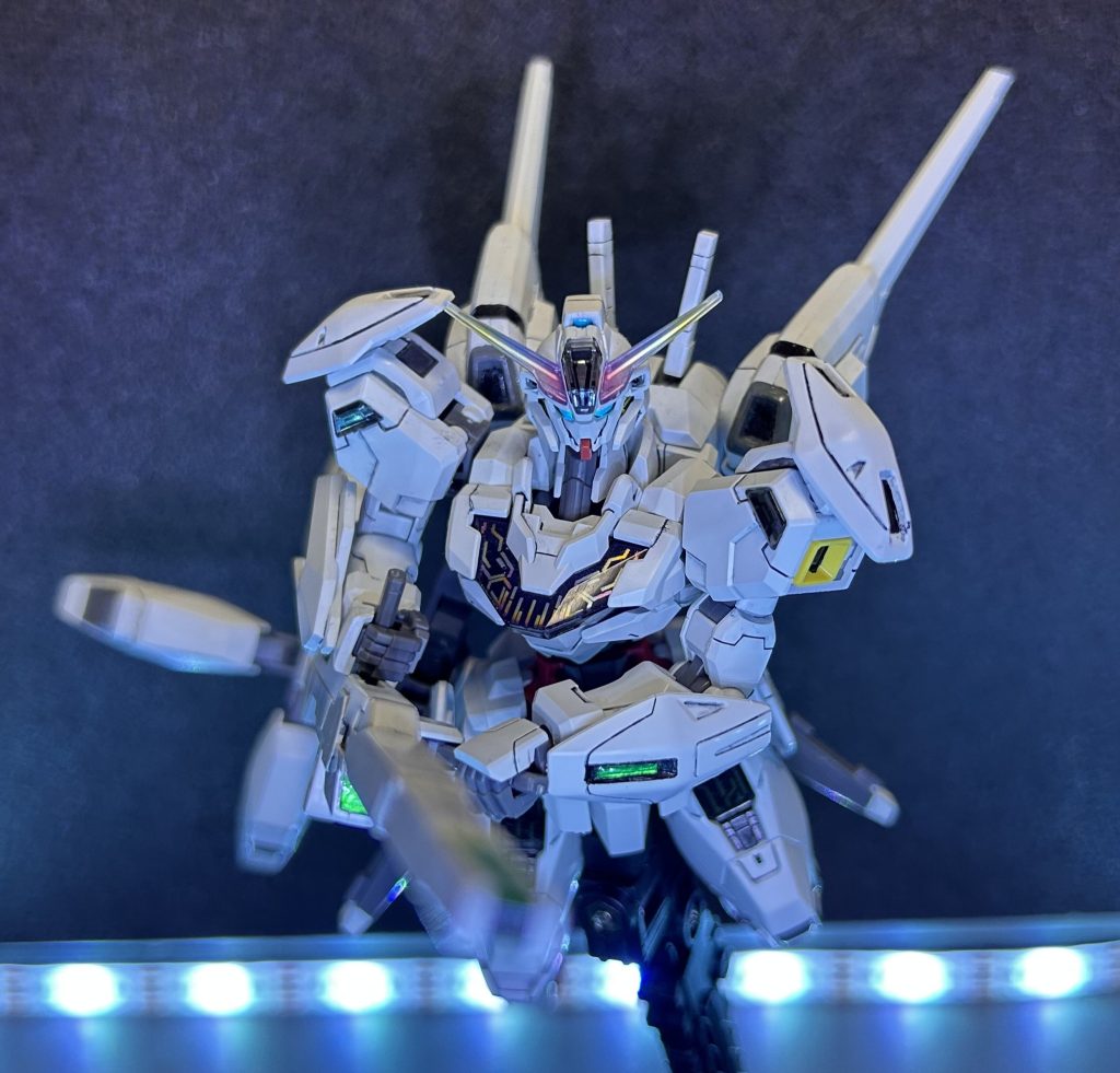 ガンダムキャリバーン–4枚目/制作者：ペーぺーモデラー