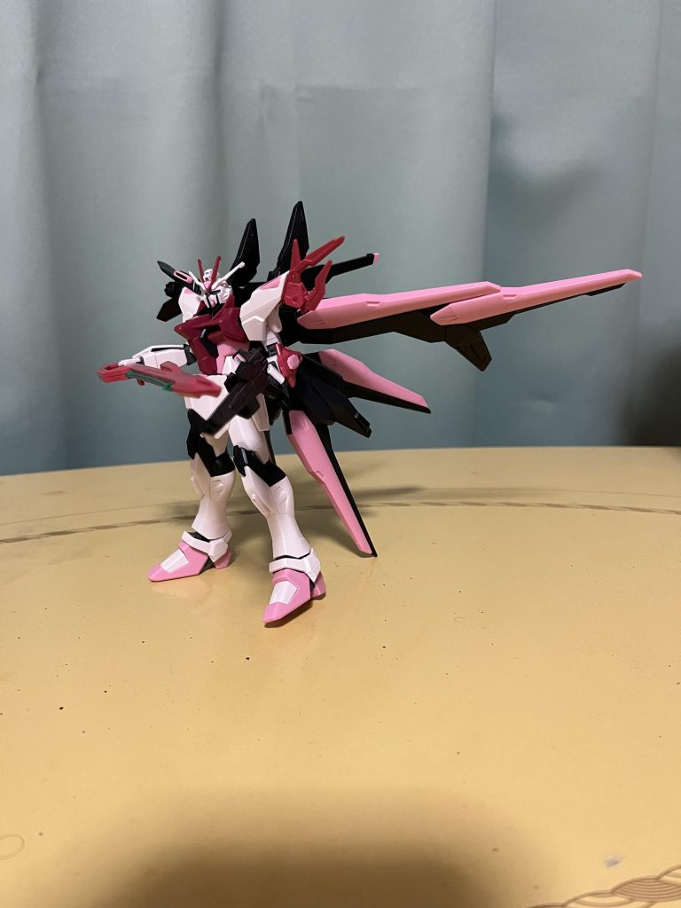 ガンダムパーフェクトストライクフリーダムルージュ–3枚目/制作者：アッキー