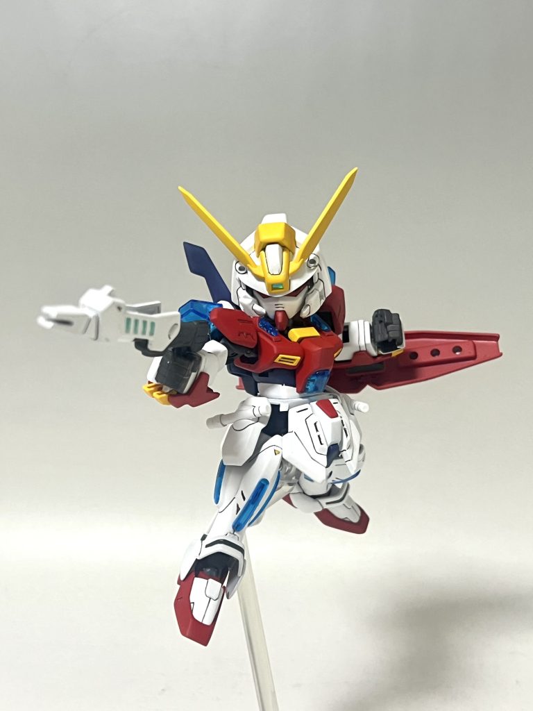 射撃ポーズ！撃つより殴る機体なような？（笑）