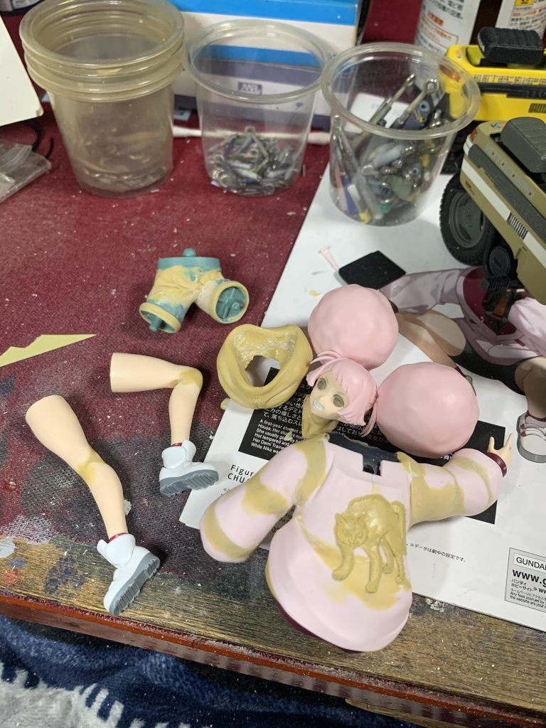 基本的にはキットのパーツありきで制作。