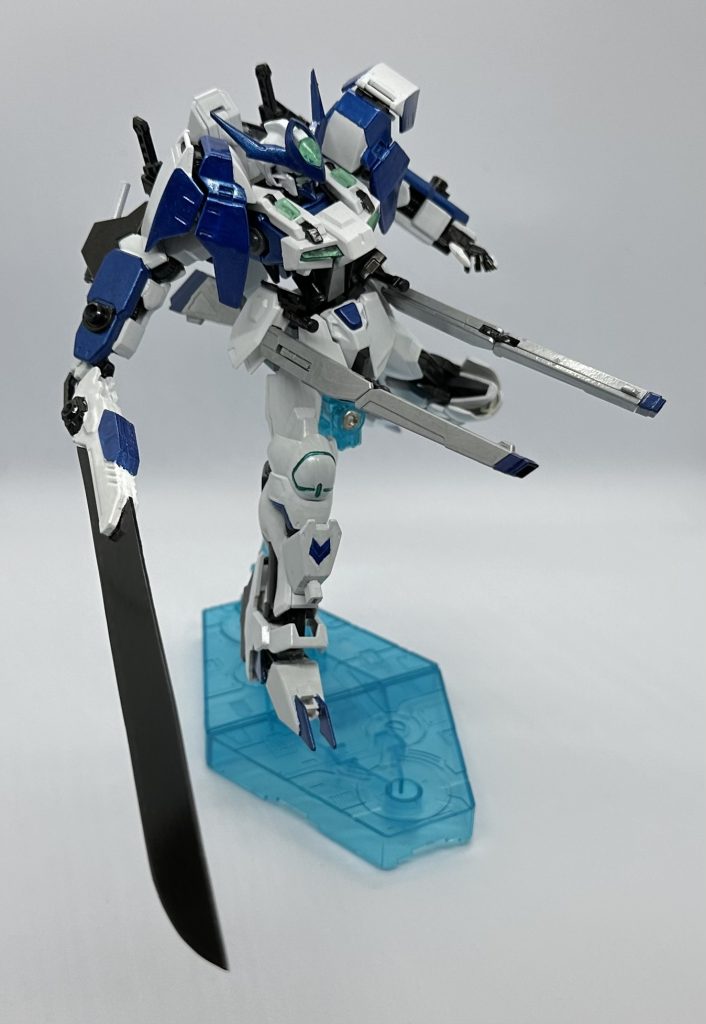 レールガンシルエットが袴っぽくなると思い装備ビームサーベルの代わりに機銃を増設