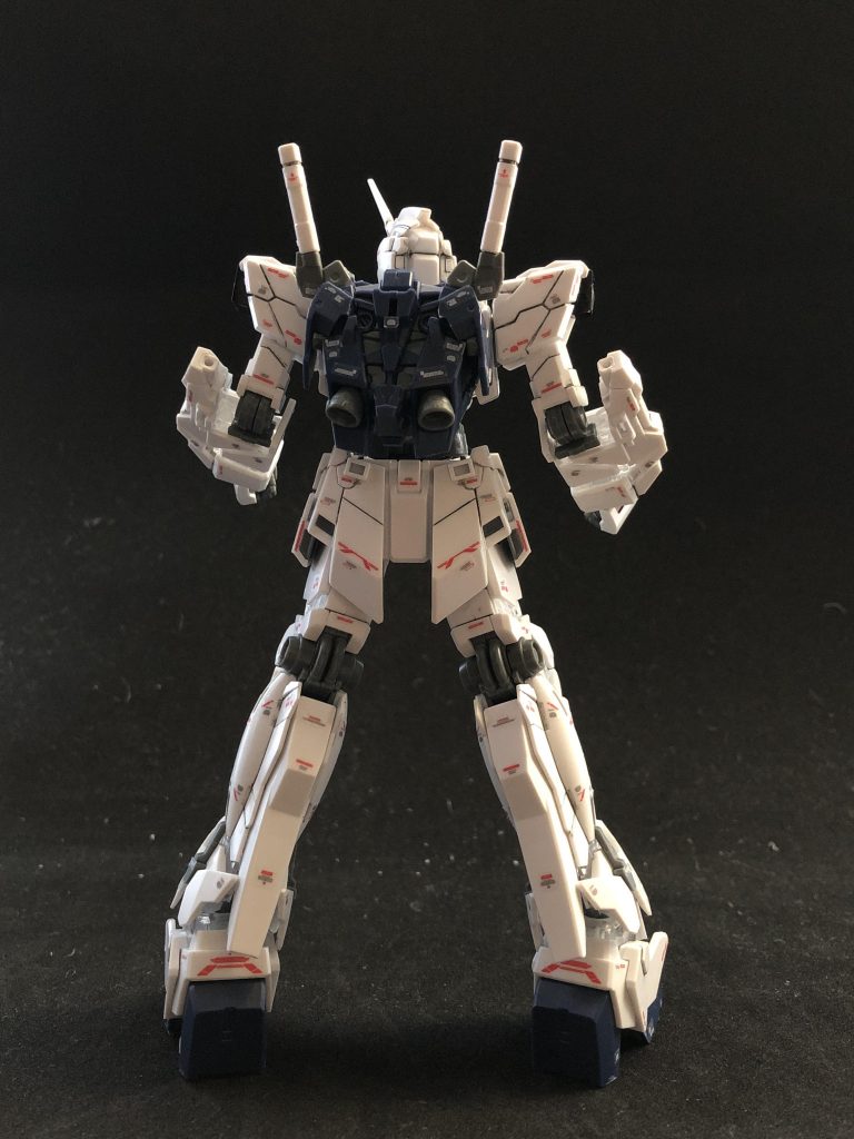 正面と背面です