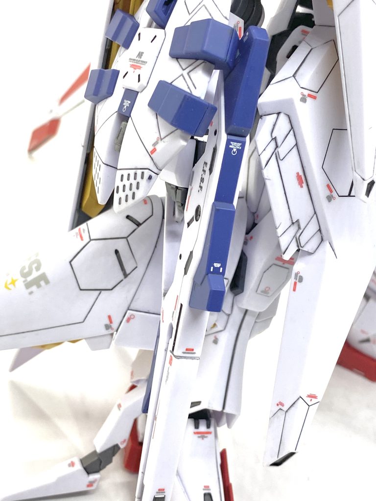 シールドの合わせ目消しは地味に面倒でした。