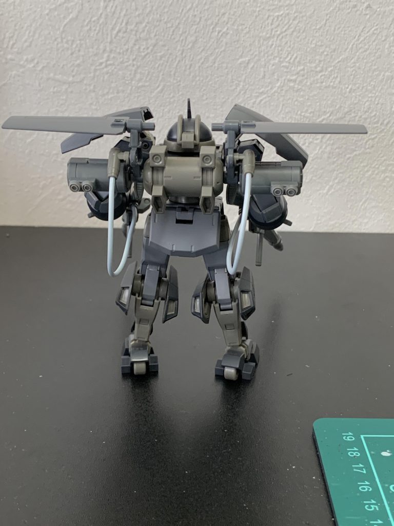 バックパックも空を飛べそうな感じに。