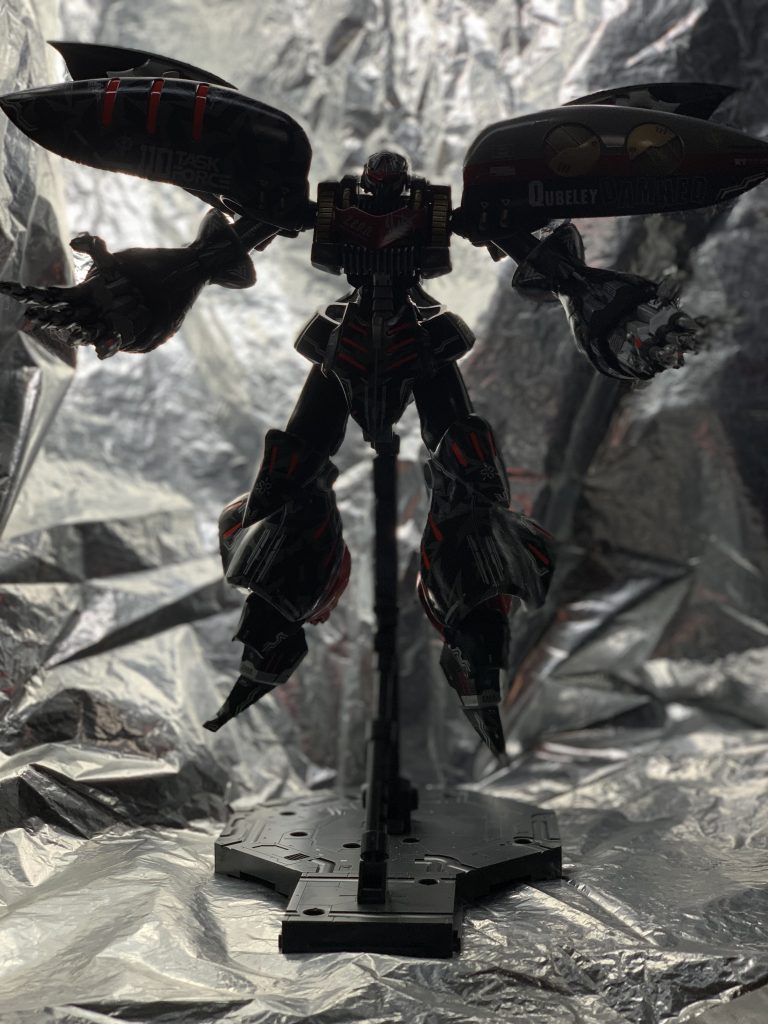 シルエット姿でも。。。。「すしざんまい!」ww