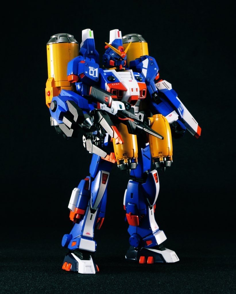 ベース機体に30MMからポルタノヴァ水中仕様のメインタンクとサブタンク、アンカークローを拝借。