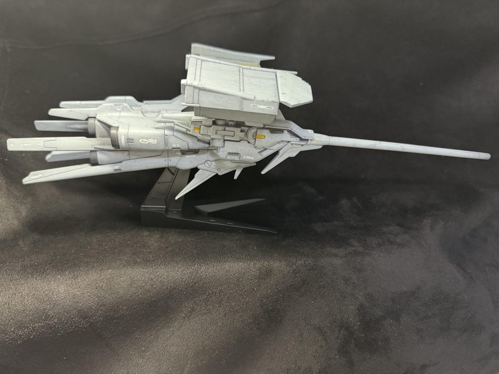 サイドビュー。こっち側、、無機質でサイコー。。