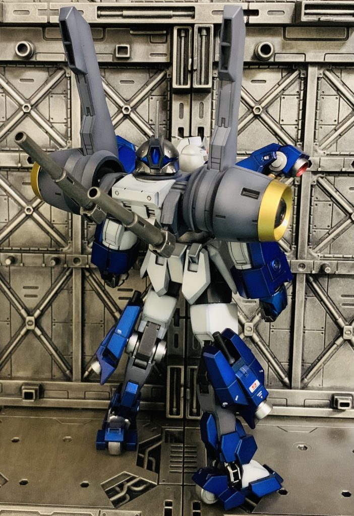 後ろにも目がないとニュータイプには勝てませんからネw