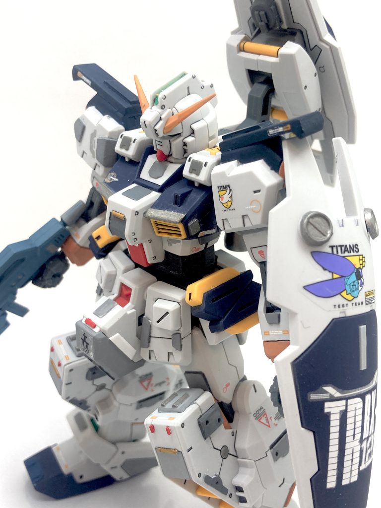 HGヘイズル改–3枚目/制作者：レン@筆塗り部分塗装