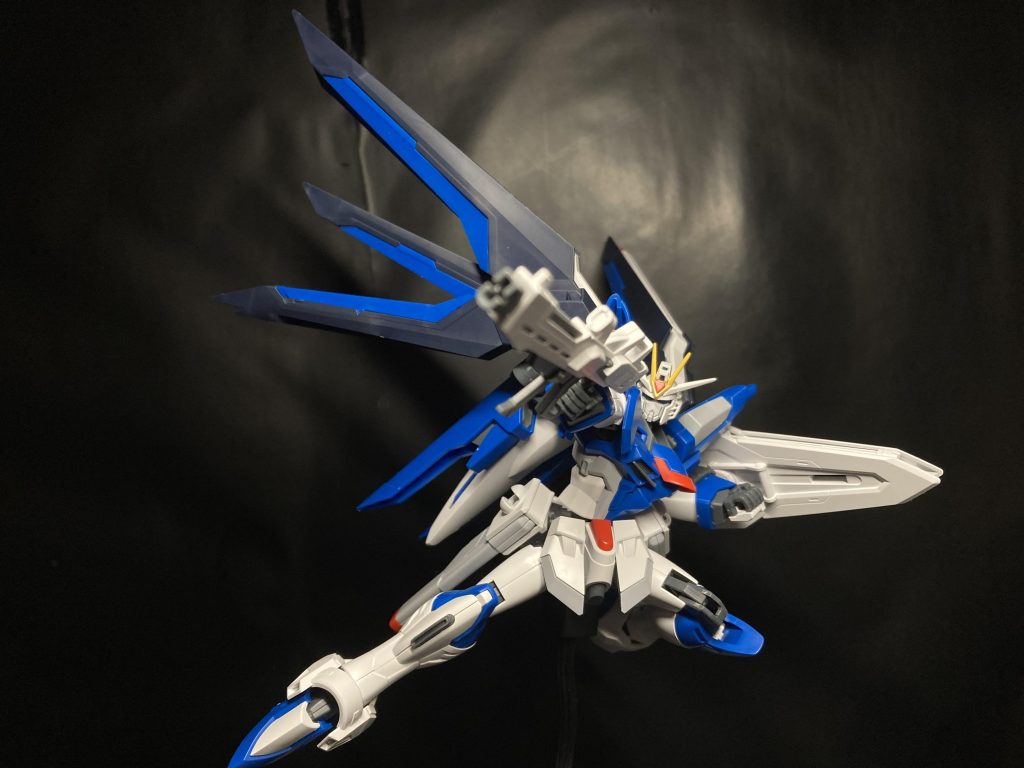 ライジングフリーダムガンダム–4枚目/制作者：ウアオの制作場！