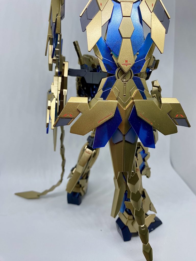 アームドアーマーがあると後ろからが見えないですね笑