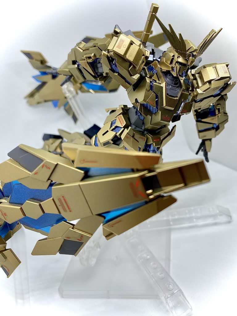 撮影スペースが狭くてポーズが取らせにくい_(┐「ε:)_笑