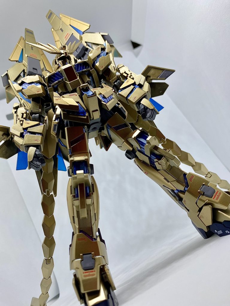 ユニコーンガンダムは下から見上げるアングルがカッコ良くて好きだったりします ✧＼\ ٩( 'ワ' )و /／✧