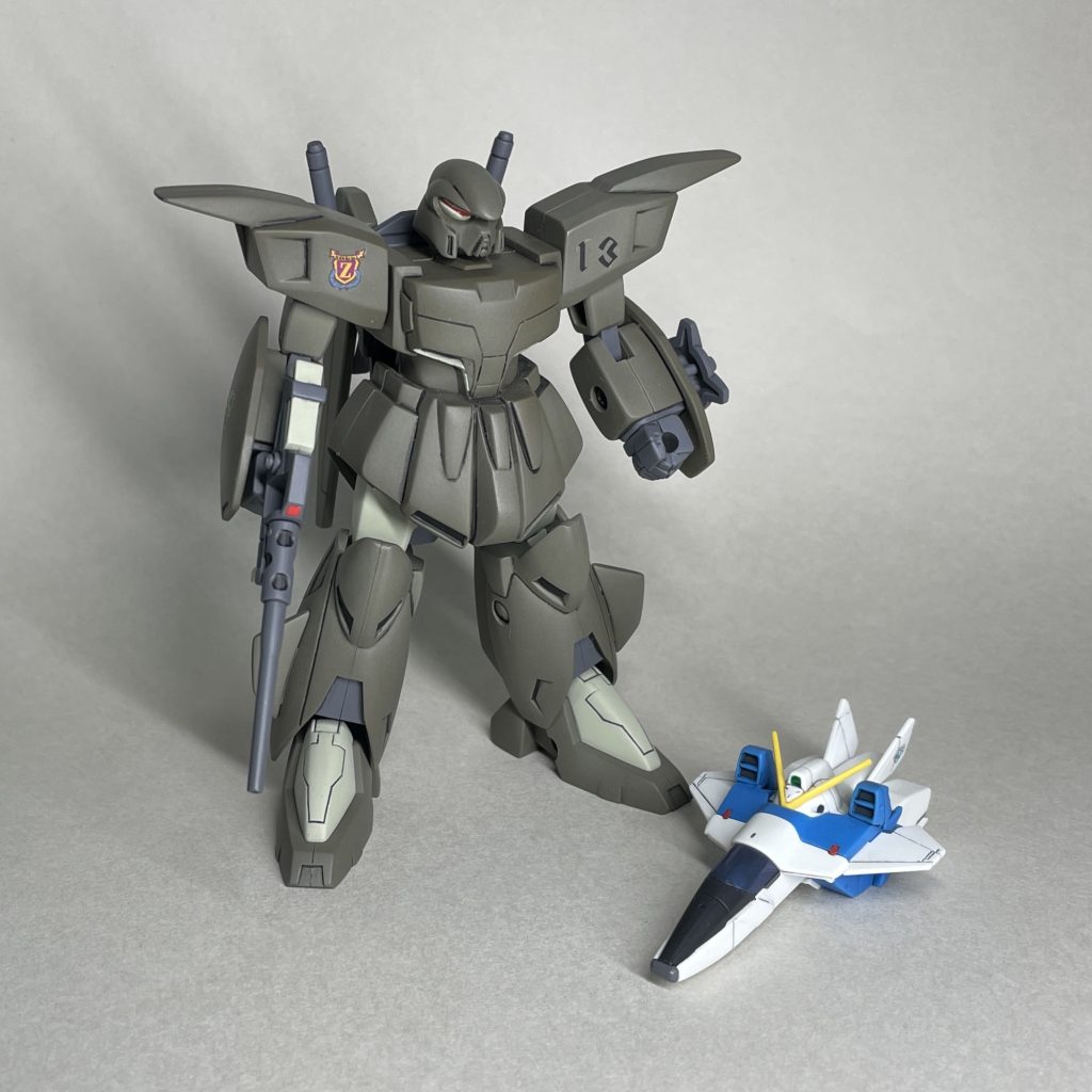 HGUCヴィクトリーガンダムのコアファイターと並べて