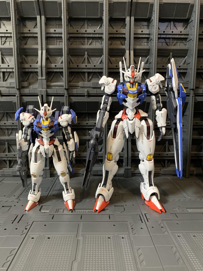 HGと並べて。HGも出来が良かったですがさらにスタイリッシュになっており、外観はもはやMGクラス並みだと思いますご覧頂き、ありがとうございました^_^