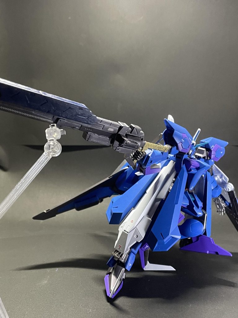 ザミエルを構えた、SEEDっぽいポーズ(空中にいるイメージですw)機体イメージにヴァイスリッターがあるため、ザミエルは出力変更及び弾種変更が可能設定