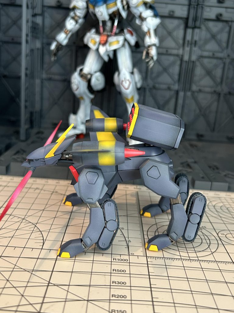 モビルバクゥ–5枚目/制作者：@shenyi333