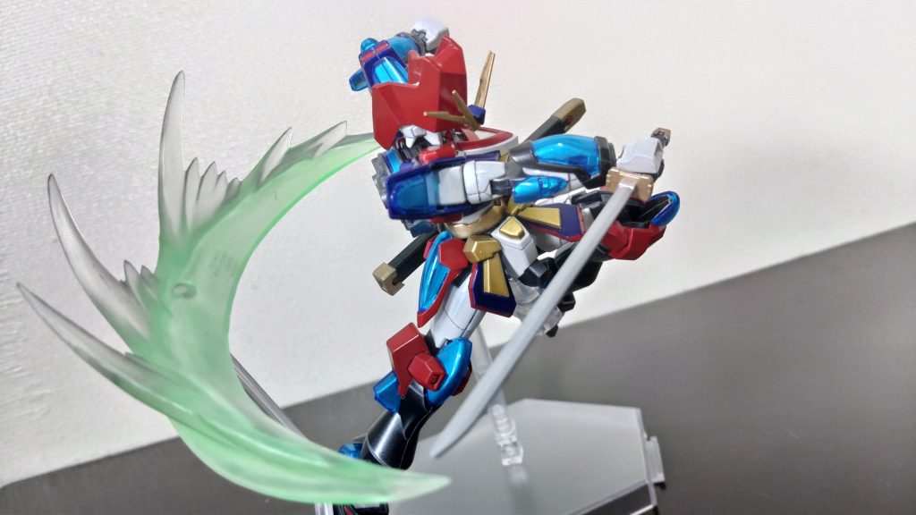 必殺剣「うちなーストラッシュ」搭乗者のアチコーコーのハートと、ティーダの力が合わさったときにできる必殺剣技。大体のものが切れるさ～。