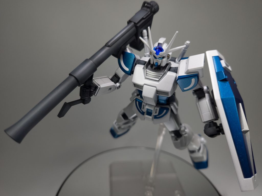 頭部バルカンはゴールドに