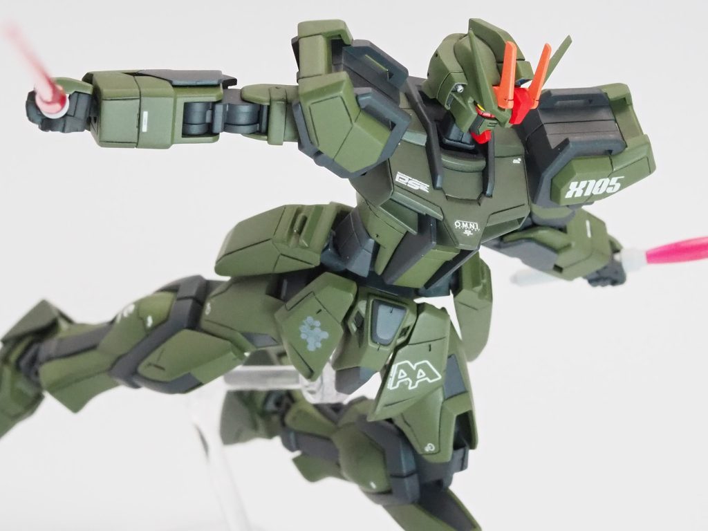 HPが0になるとHP30%回復して中身が出てくるタイプ。バンダイ様、早くビルドシリーズみたいなガンプラバトルシステムを下さい(切実)サイドはウィンダムのパーツにしてビームサーベルが使用できるように。GBAソフト 友と君と戦場で ではフラガ大佐の一言から生まれたガンバレルストライカーですが、白兵戦装備がアーマーシュナイダーしかないのは問題では… 戦闘シーンでガンバレルの砲塔から緑ビームがでるのにPS装甲によって弾かれる不思議武器。