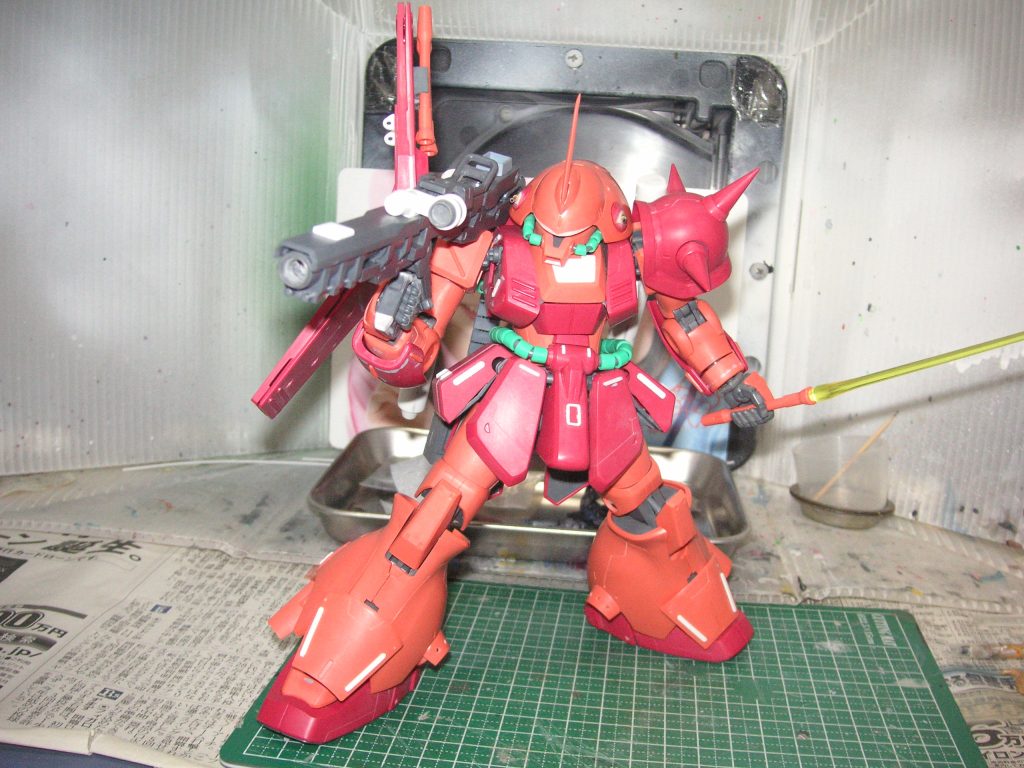 プラバン、スジボリでディティールアップ。