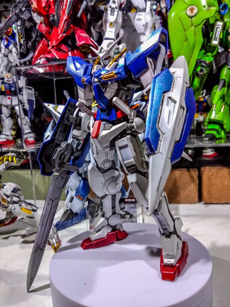 まあ古くてもできが良くカッコいいキットですよね。ちょっと手直しするだけでばえるようになりました。