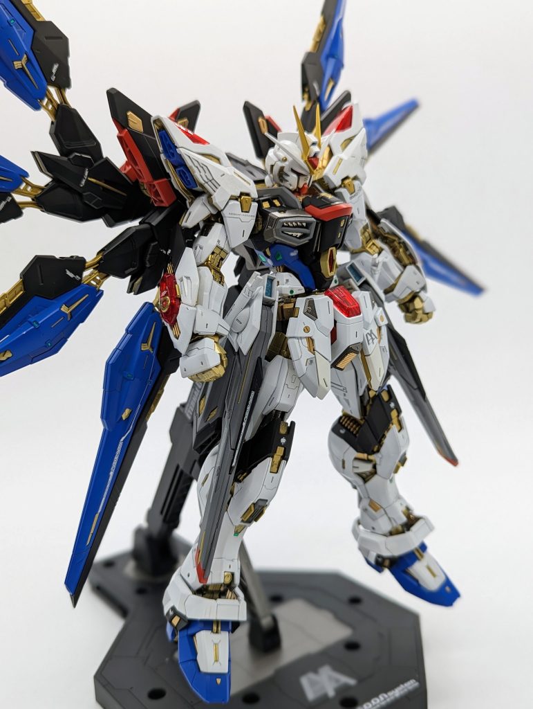 MGEXストライクフリーダム全塗装改修–2枚目/制作者：kenshira0123